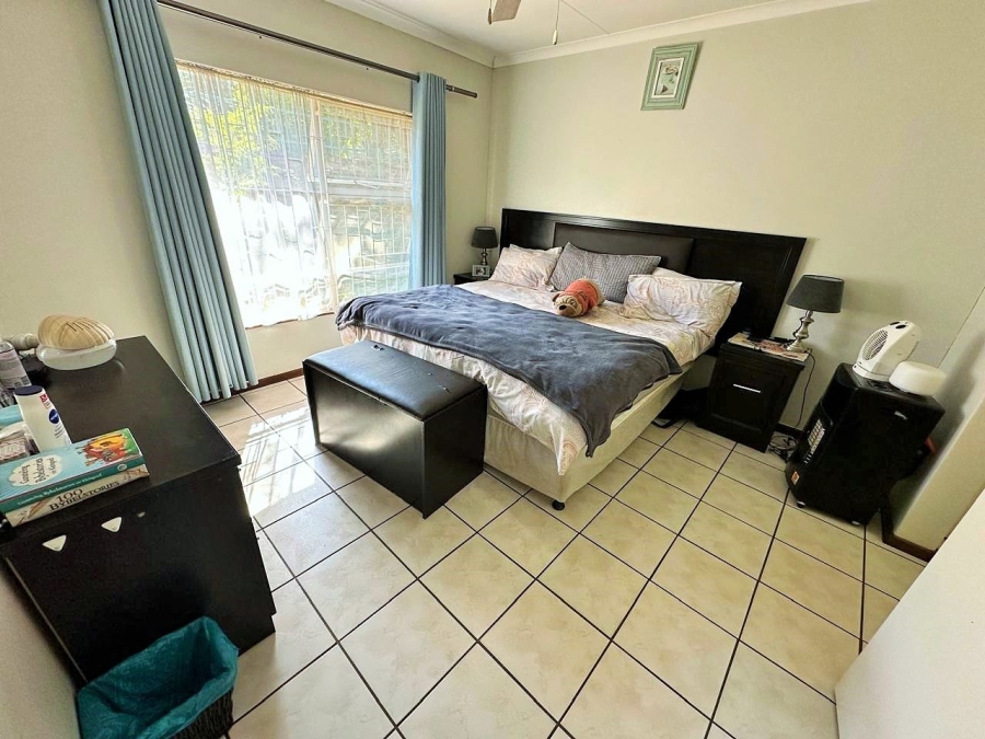 3 Bedroom Property for Sale in Wierda Park Gauteng