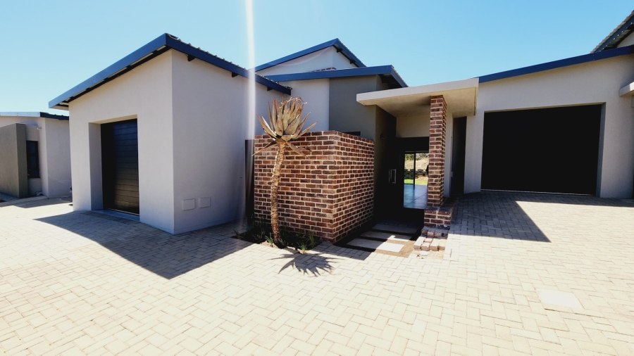 To Let 2 Bedroom Property for Rent in Sable Hills Gauteng