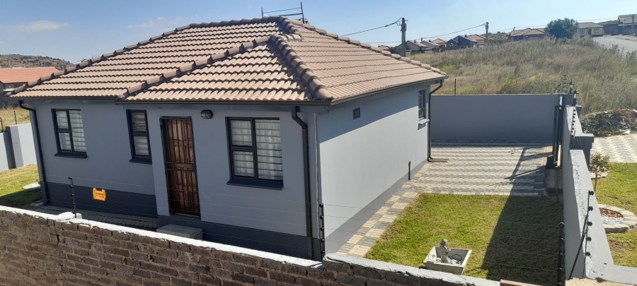 3 Bedroom Property for Sale in Crystal Park Gauteng