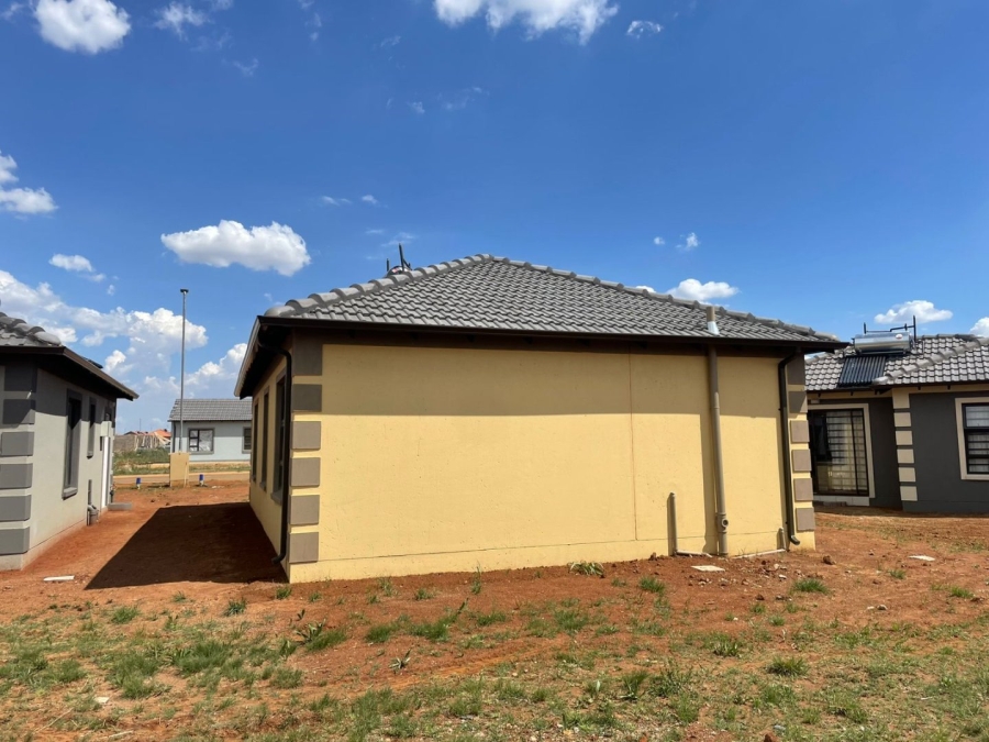 3 Bedroom Property for Sale in Windmill Park Gauteng