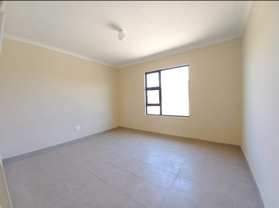 3 Bedroom Property for Sale in Windmill Park Gauteng