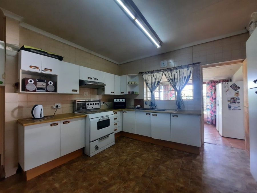 3 Bedroom Property for Sale in Kenmare Gauteng