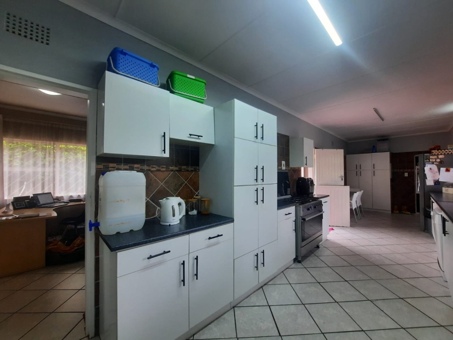 5 Bedroom Property for Sale in Horison Gauteng