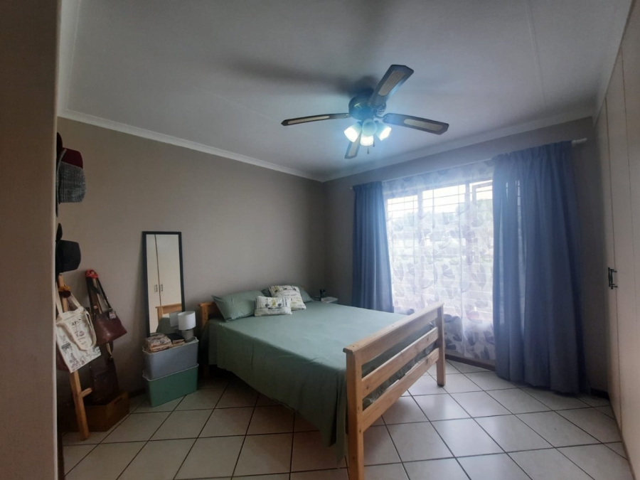 2 Bedroom Property for Sale in Noordheuwel Gauteng