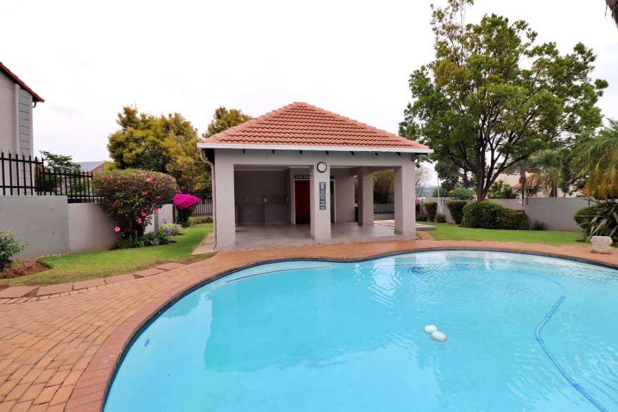 2 Bedroom Property for Sale in Eden Glen Gauteng