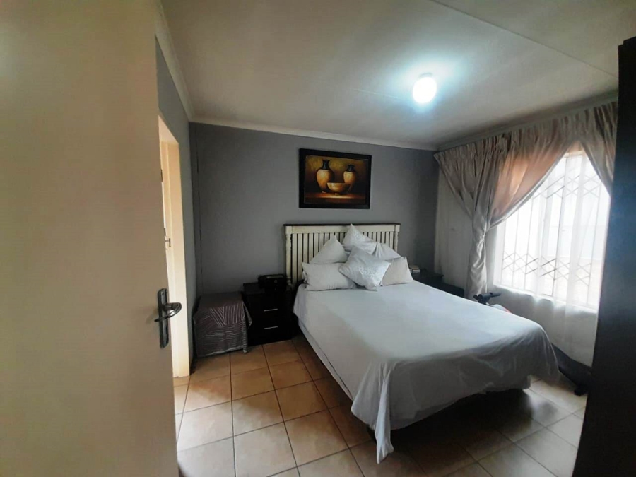 3 Bedroom Property for Sale in Zandspruit Gauteng