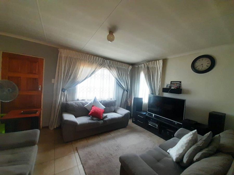 3 Bedroom Property for Sale in Zandspruit Gauteng