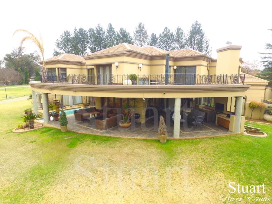 8 Bedroom Property for Sale in Northdene Gauteng