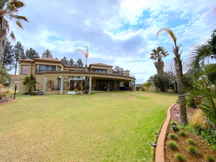 8 Bedroom Property for Sale in Northdene Gauteng