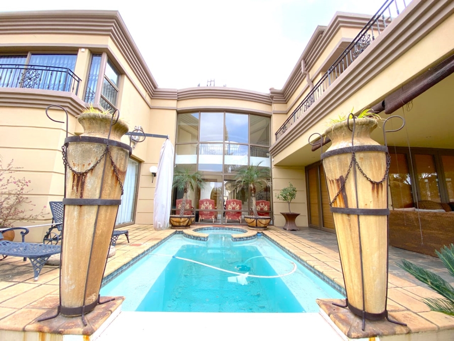 8 Bedroom Property for Sale in Northdene Gauteng