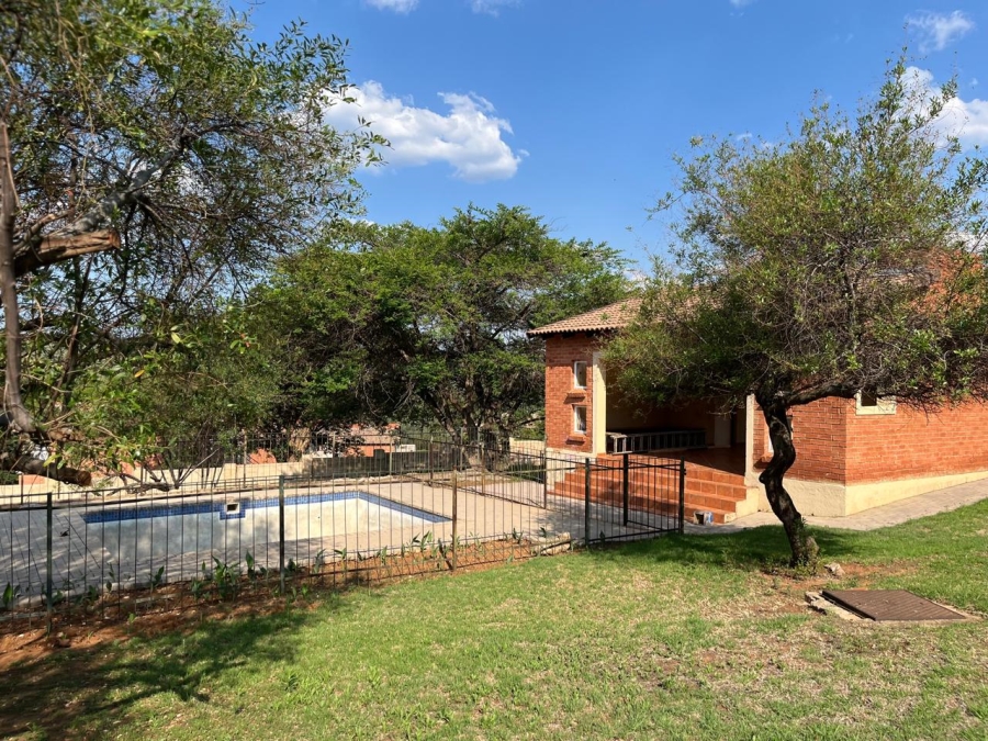 To Let 2 Bedroom Property for Rent in Willowbrook Gauteng