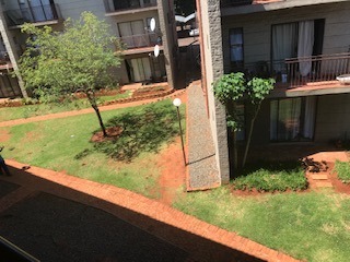 1 Bedroom Property for Sale in Dorandia Gauteng