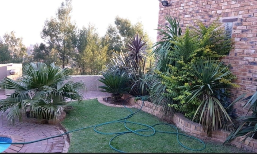 4 Bedroom Property for Sale in Ridgeway Gauteng