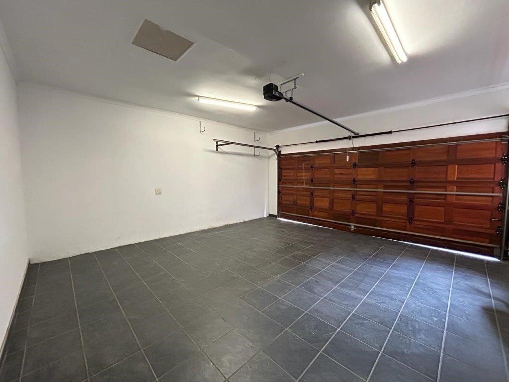 4 Bedroom Property for Sale in Glen Erasmia Gauteng