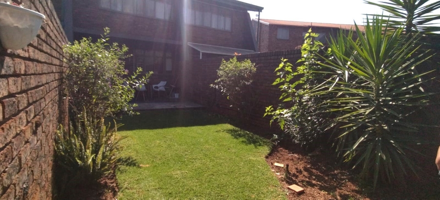 3 Bedroom Property for Sale in Lyttelton Manor Gauteng