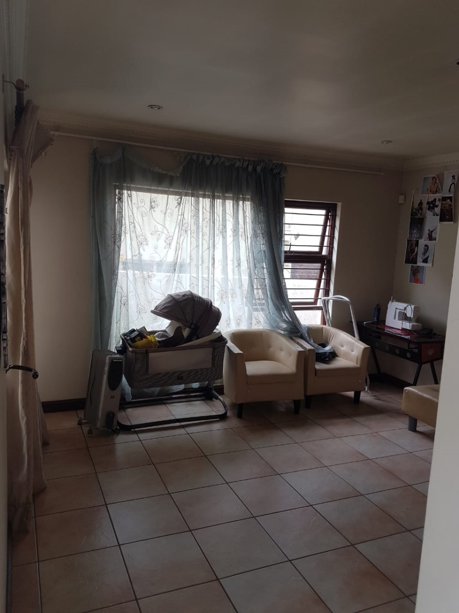 3 Bedroom Property for Sale in Bruma Gauteng