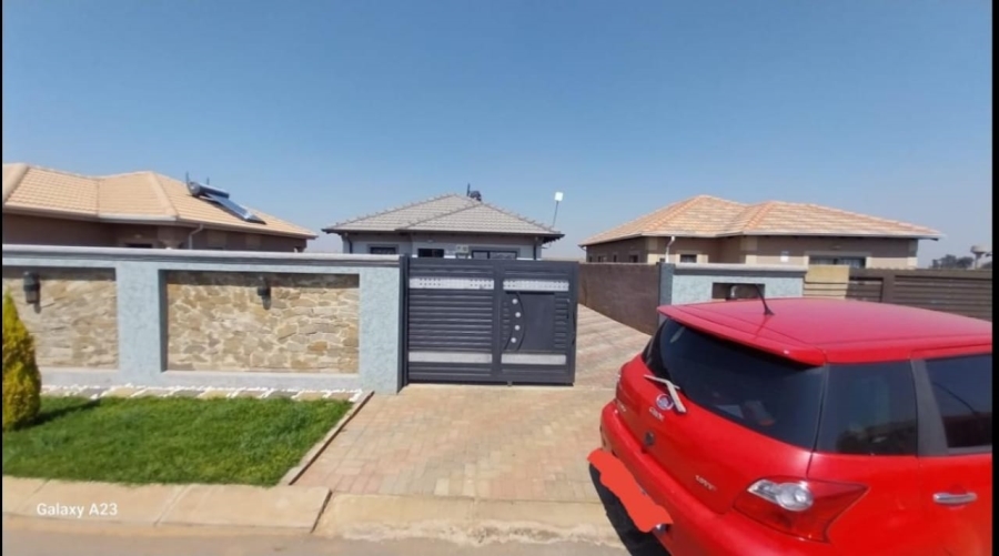 To Let 3 Bedroom Property for Rent in Dawn Park Gauteng