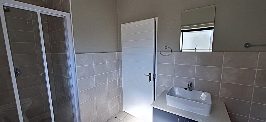 To Let 2 Bedroom Property for Rent in Hyde Park Gauteng