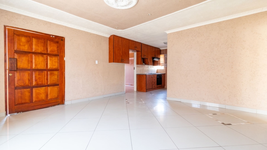 3 Bedroom Property for Sale in Alveda Gauteng