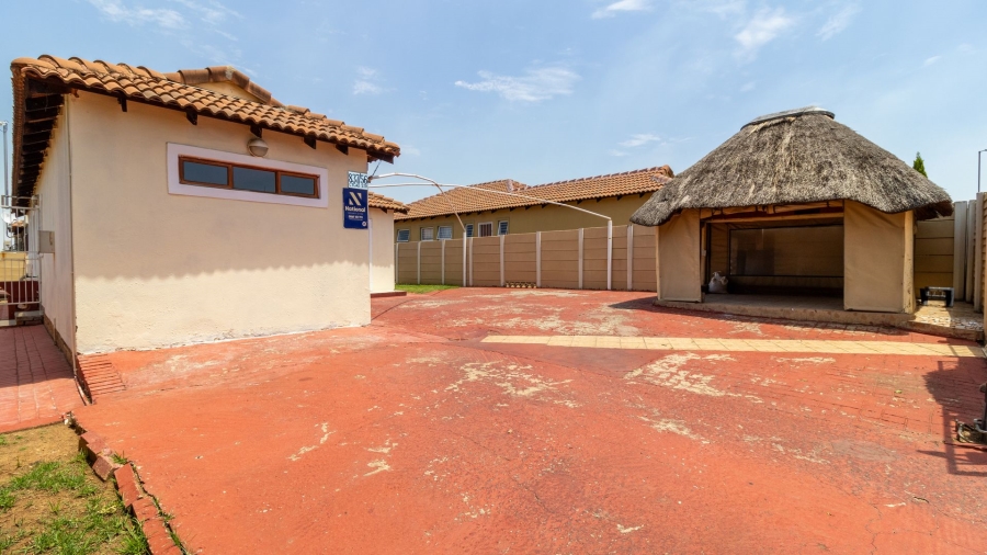 3 Bedroom Property for Sale in Alveda Gauteng