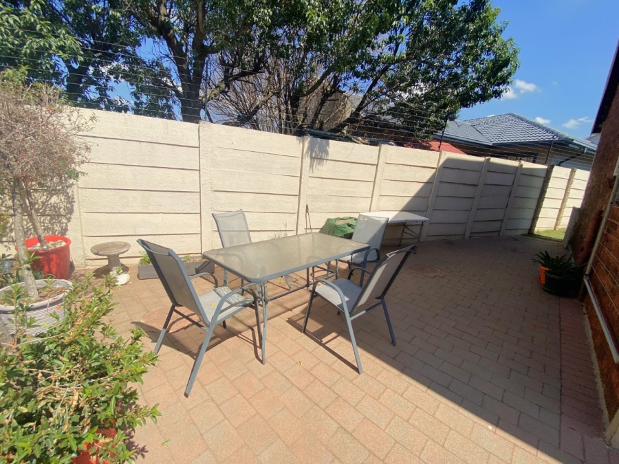 3 Bedroom Property for Sale in Bergbron Gauteng