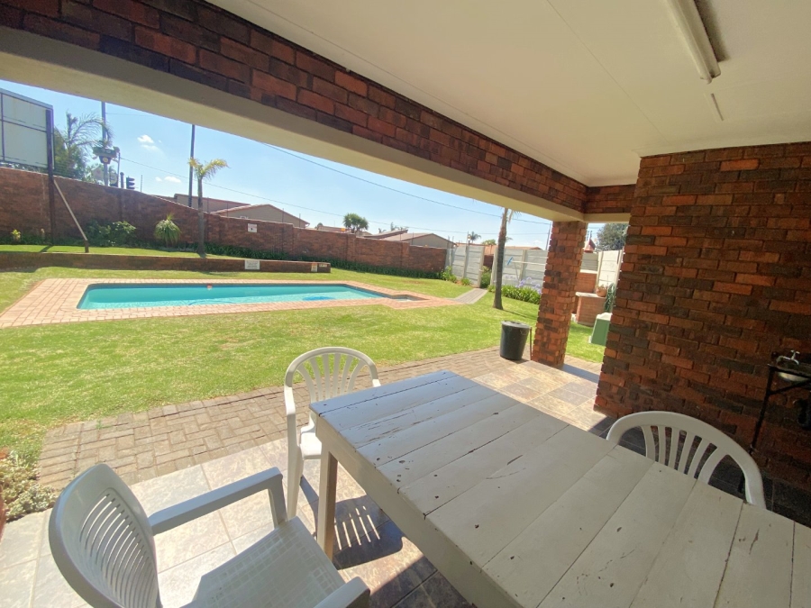 3 Bedroom Property for Sale in Bergbron Gauteng