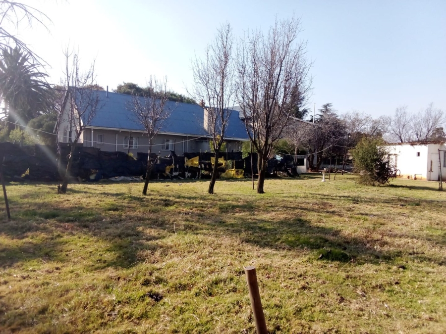 6 Bedroom Property for Sale in Hartzenbergfontein Gauteng