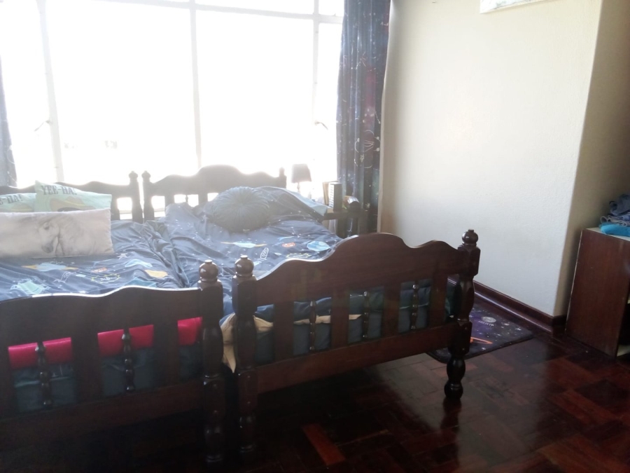 6 Bedroom Property for Sale in Hartzenbergfontein Gauteng