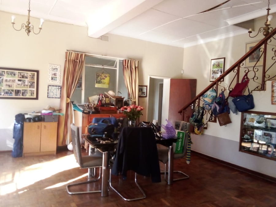 6 Bedroom Property for Sale in Hartzenbergfontein Gauteng