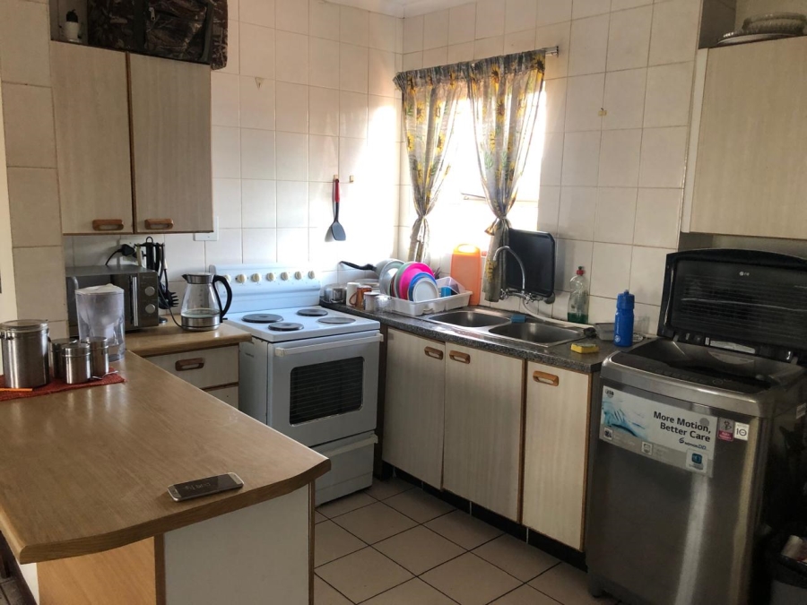 To Let 3 Bedroom Property for Rent in Impala Park Gauteng