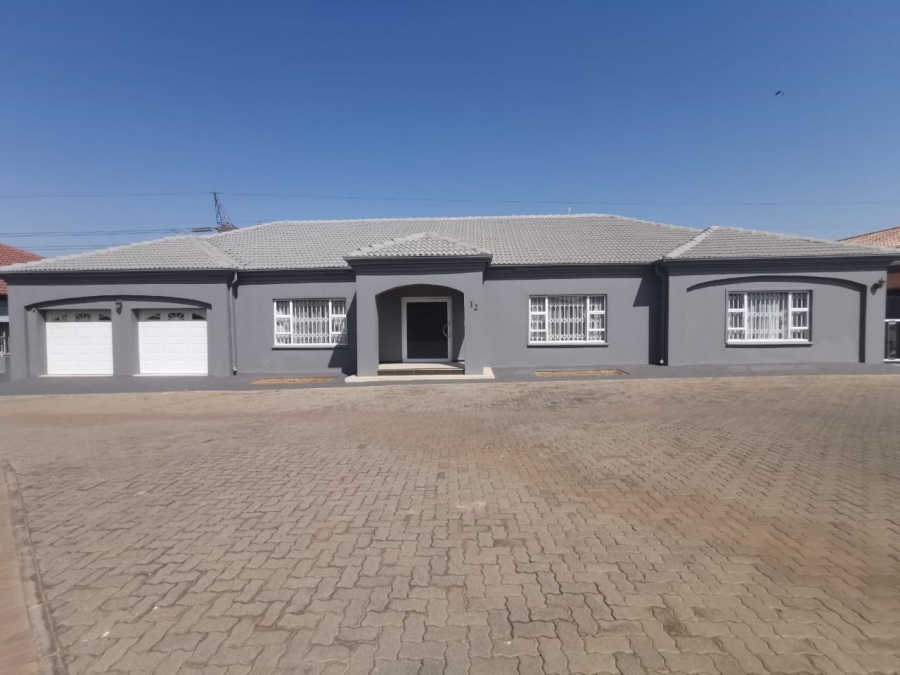 4 Bedroom Property for Sale in Erasmia Gauteng