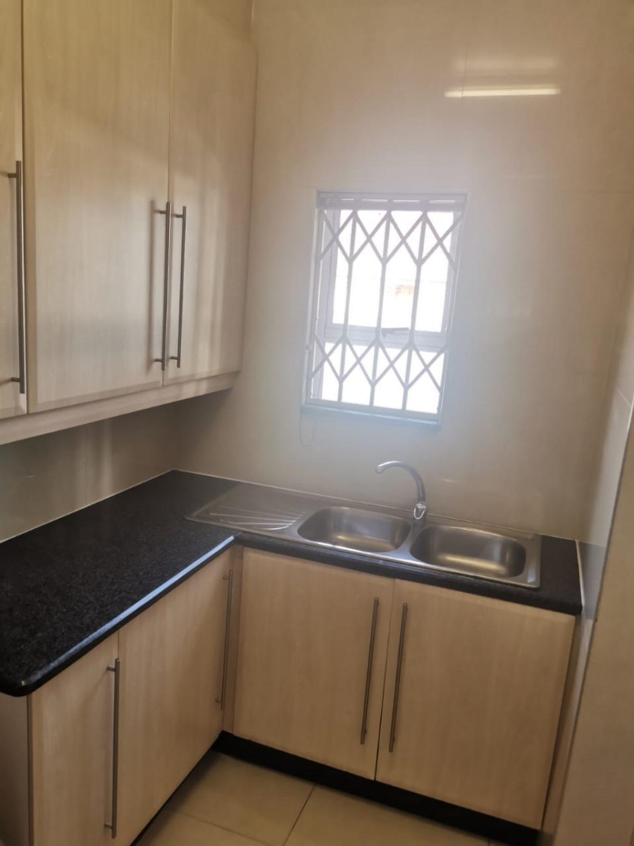 4 Bedroom Property for Sale in Erasmia Gauteng