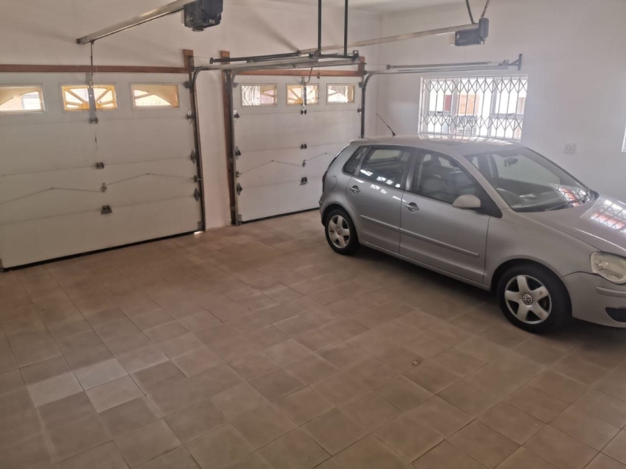 4 Bedroom Property for Sale in Erasmia Gauteng