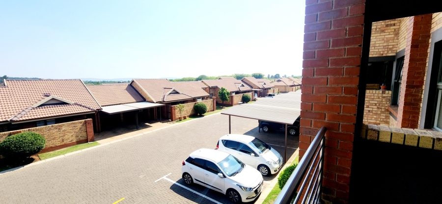 1 Bedroom Property for Sale in Equestria Gauteng