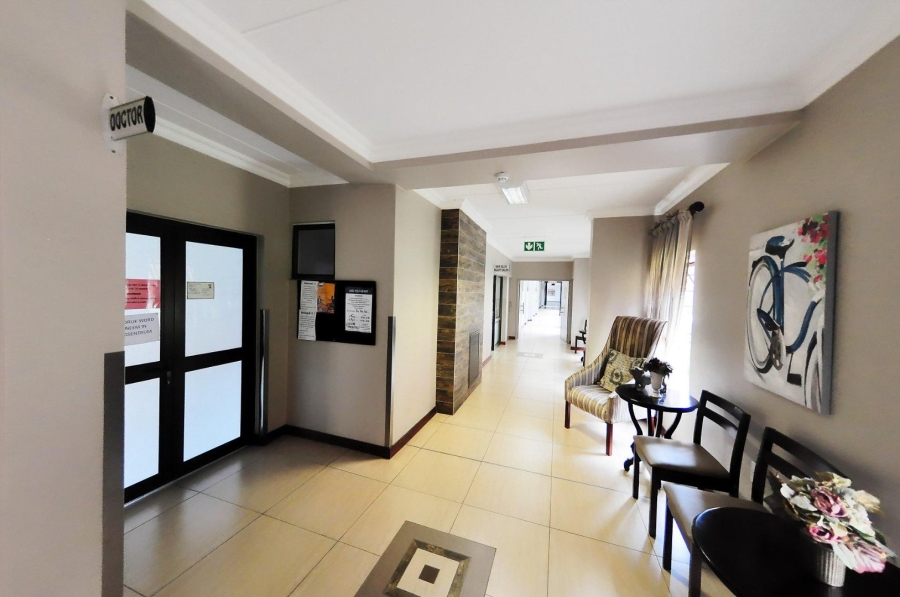 1 Bedroom Property for Sale in Equestria Gauteng