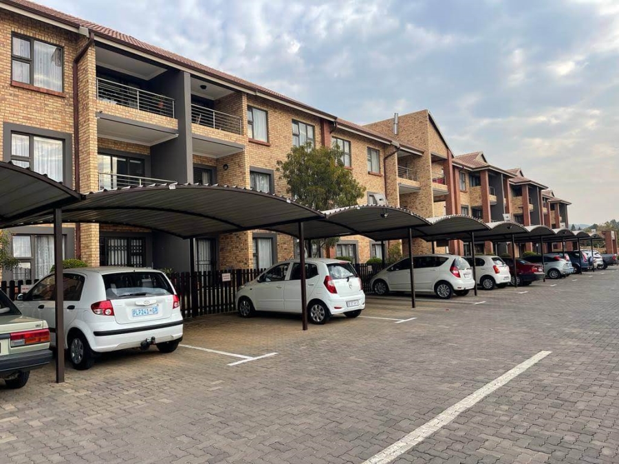 1 Bedroom Property for Sale in Equestria Gauteng