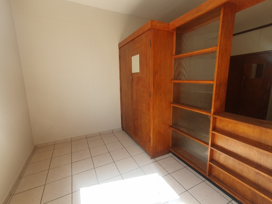 2 Bedroom Property for Sale in Sunnyside Gauteng