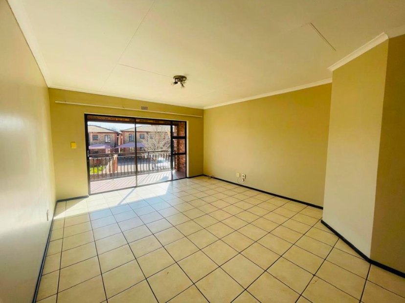 3 Bedroom Property for Sale in Sonneveld Gauteng