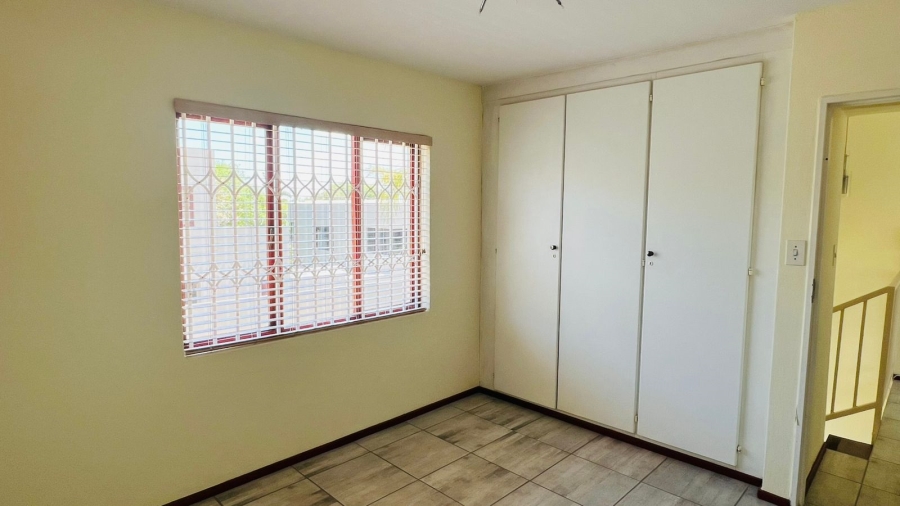 To Let 3 Bedroom Property for Rent in Morningside Gauteng