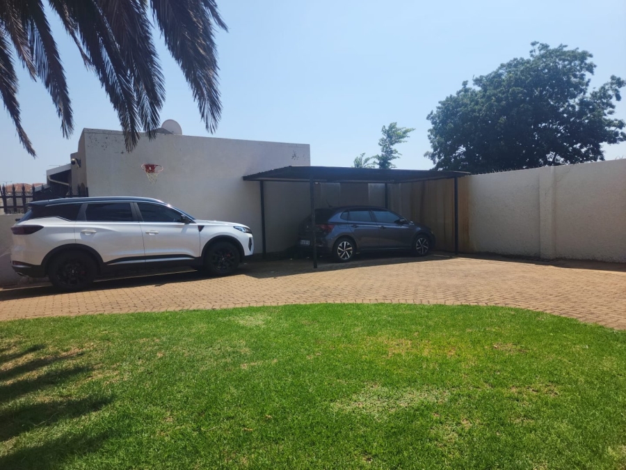 3 Bedroom Property for Sale in Delmore Park Gauteng