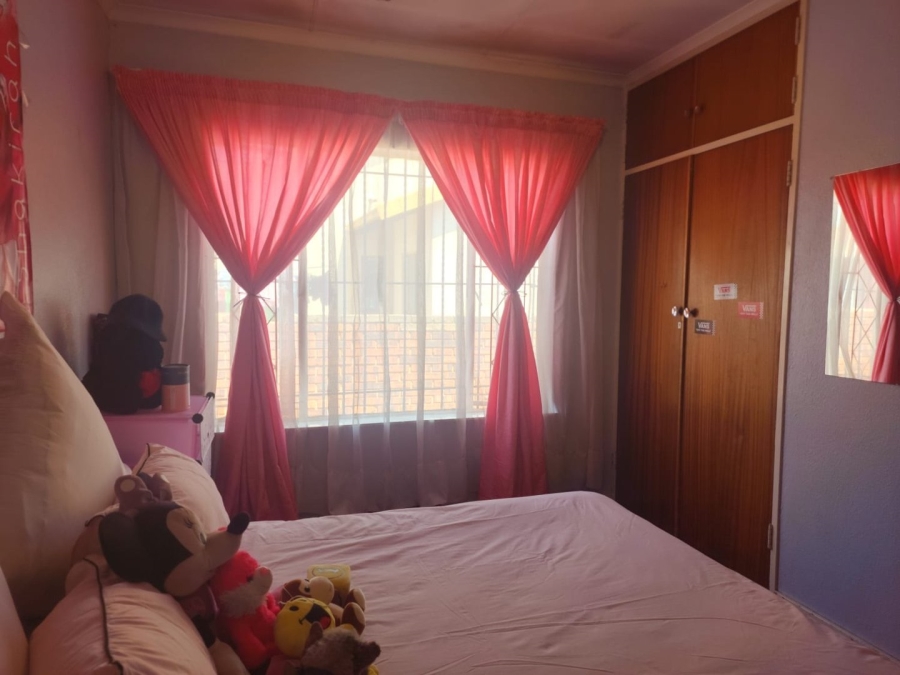 3 Bedroom Property for Sale in Delmore Park Gauteng