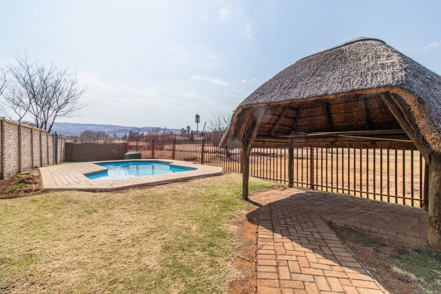 2 Bedroom Property for Sale in Glenvista Gauteng