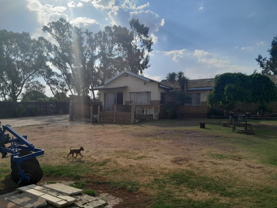  Bedroom Property for Sale in Putfontein Gauteng