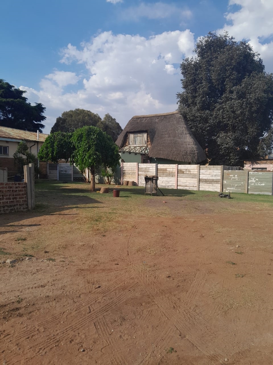  Bedroom Property for Sale in Putfontein Gauteng