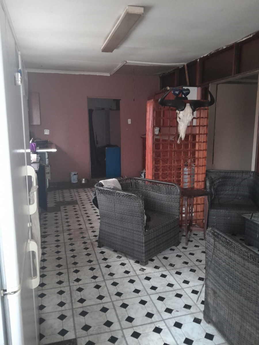  Bedroom Property for Sale in Putfontein Gauteng