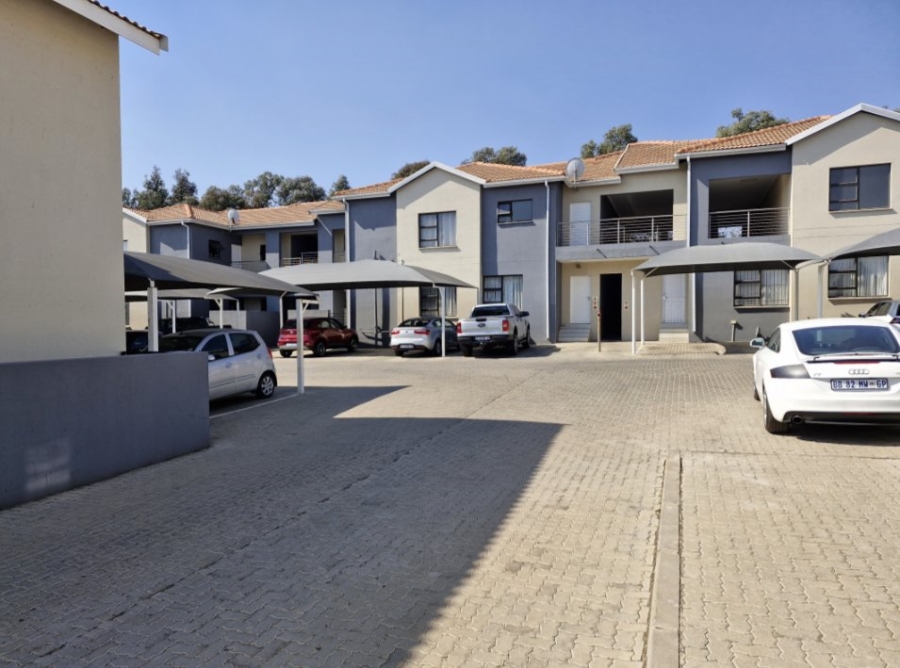 2 Bedroom Property for Sale in Illiondale Gauteng