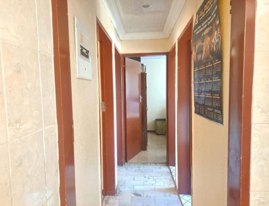  Bedroom Property for Sale in Soshanguve AA Gauteng