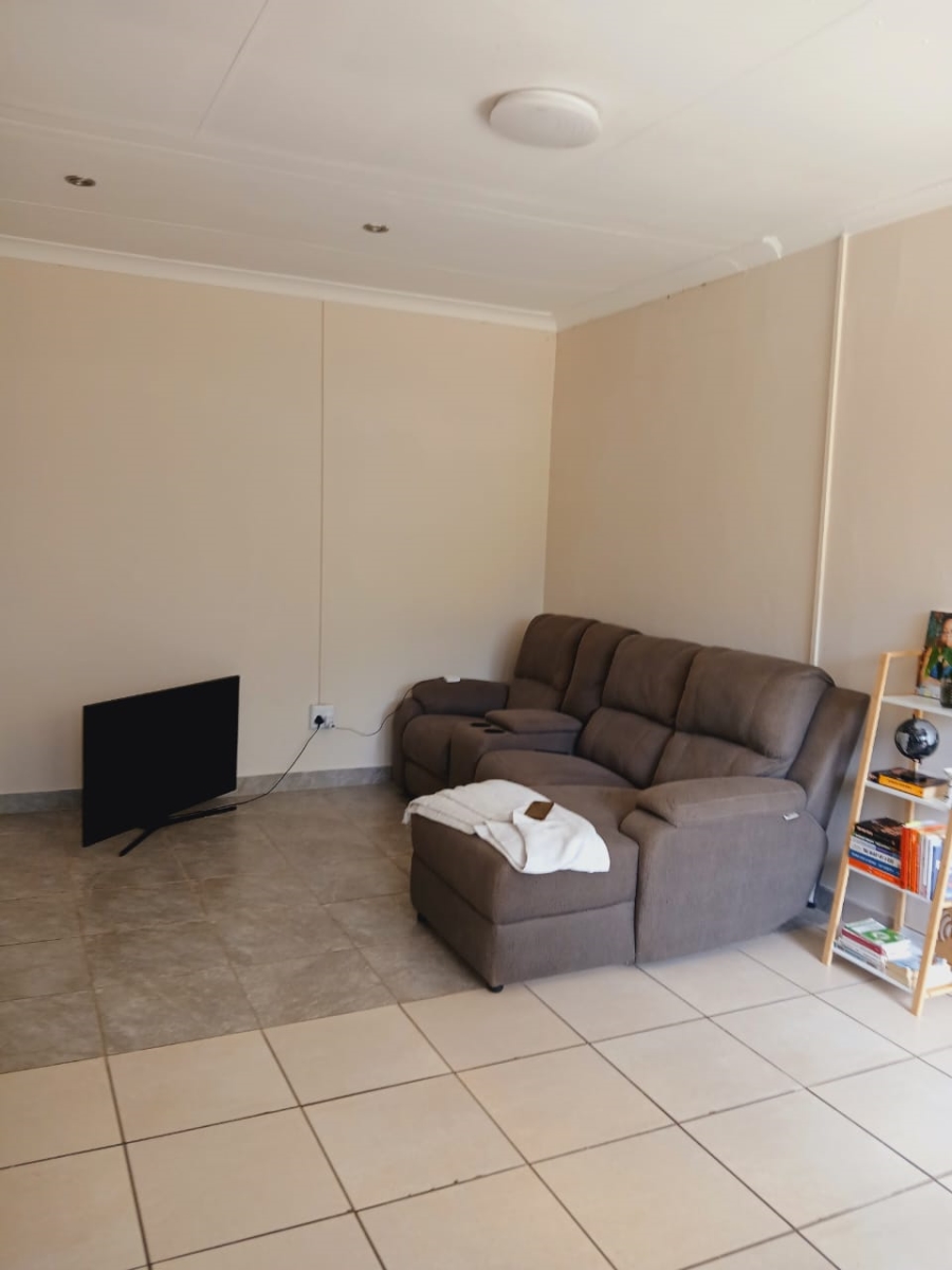 To Let 1 Bedroom Property for Rent in Ferndale Gauteng