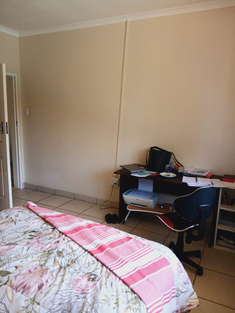 To Let 1 Bedroom Property for Rent in Ferndale Gauteng