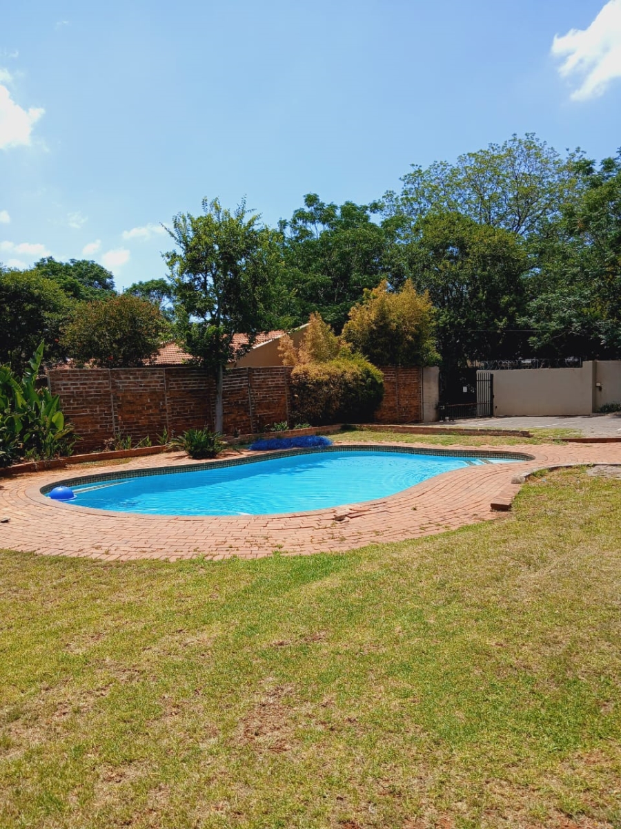 To Let 1 Bedroom Property for Rent in Ferndale Gauteng